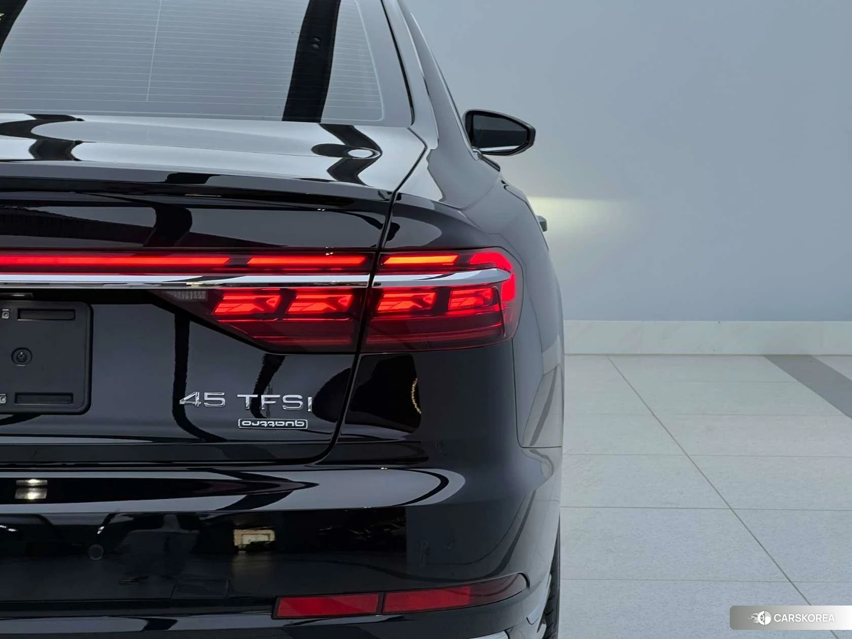 Audi A8 2024 Черный из Китая, фото 2