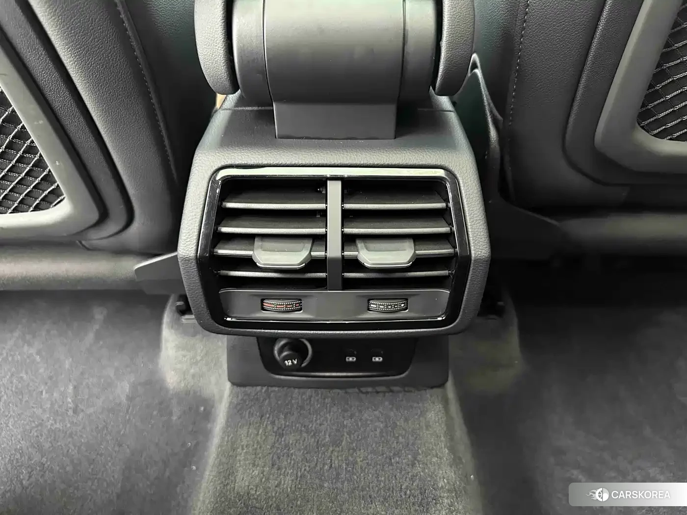 Audi Q3 2022 Silver/gray из Китая, фото 3