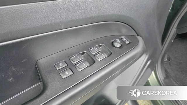 Ssangyong The New Rexton Sports Cannes 2023 Темно-зеленый из Кореи, фото 3