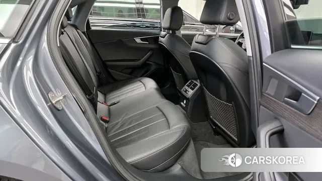 Audi A4 (B9) 2018 Серый из Кореи, фото 3