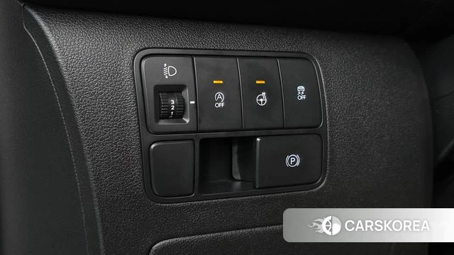 Hyundai Staria 2023 Белый из Кореи, фото 3