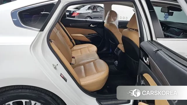 Kia K7 Premier Hybrid 2019 Белый из Кореи, фото 3