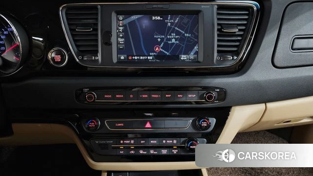 Kia The New Carnival 2018 Черный из Кореи, фото 3