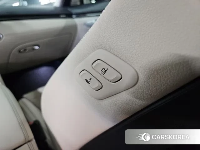 Genesis GV70 2021 Белый из Кореи, фото 3