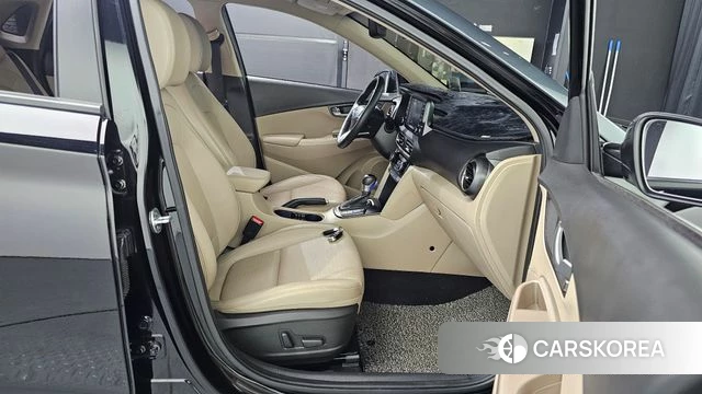 Hyundai Kona 2018 Черный из Кореи, фото 3