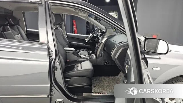 Ssangyong The New Korando Sports 2018 Серый из Кореи, фото 3