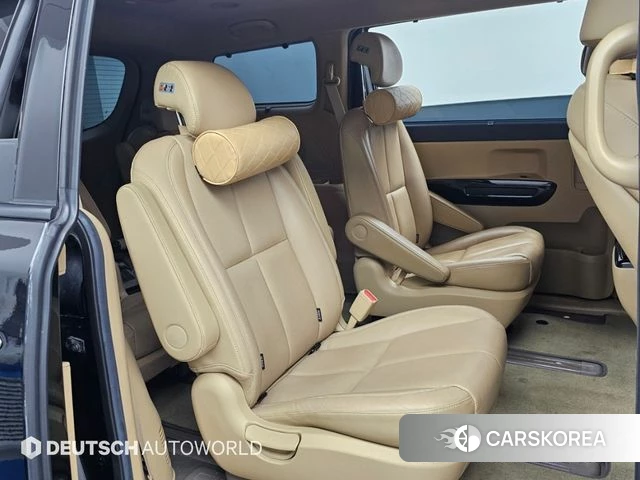 Kia The New Carnival 2019 Черный из Кореи, фото 3