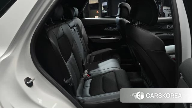 Genesis GV70 2023 Белый из Кореи, фото 3