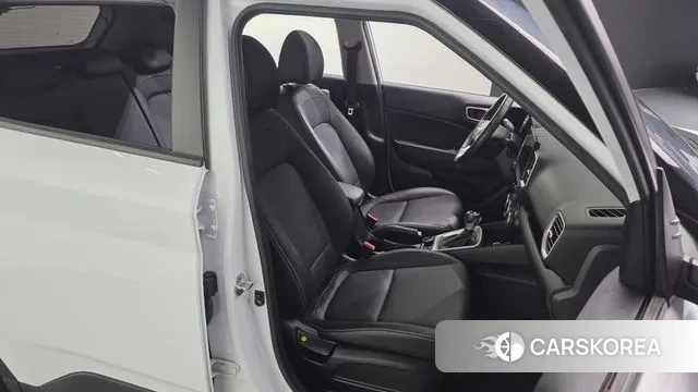 Hyundai Venue 2021 Белый из Кореи, фото 3