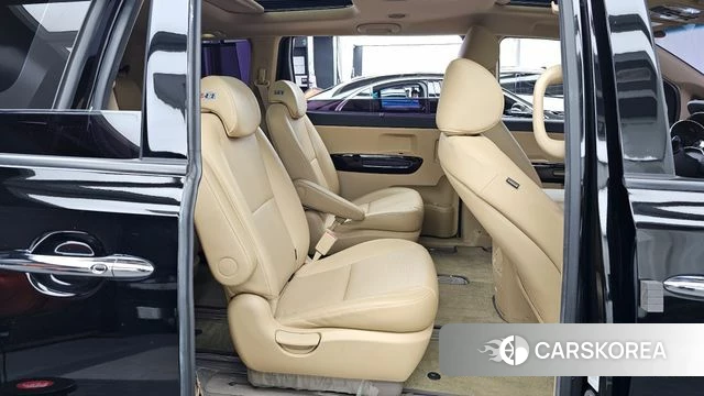 Kia The New Carnival 2018 Черный из Кореи, фото 3