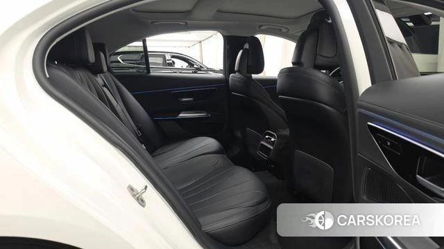 Mercedes-Benz E-Class W214 2024 Белый из Кореи, фото 3