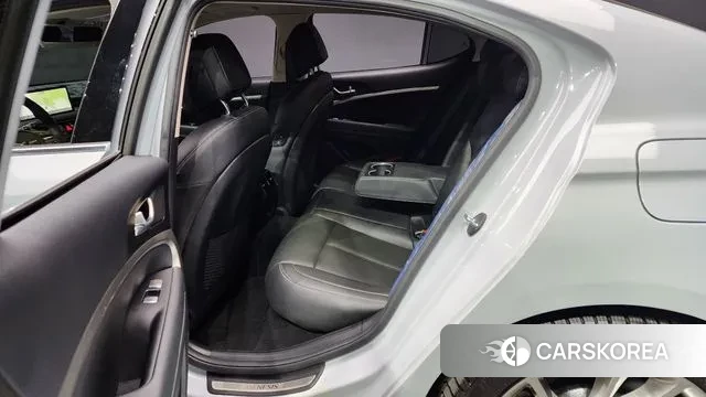 Genesis The New G70 2021 Белый из Кореи, фото 3