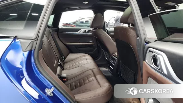 BMW i4 2023 Синий из Кореи, фото 3