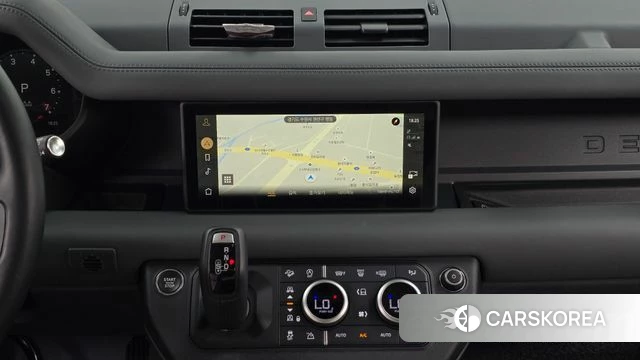 Land Rover Defender (L663) 2024 Белый из Кореи, фото 3