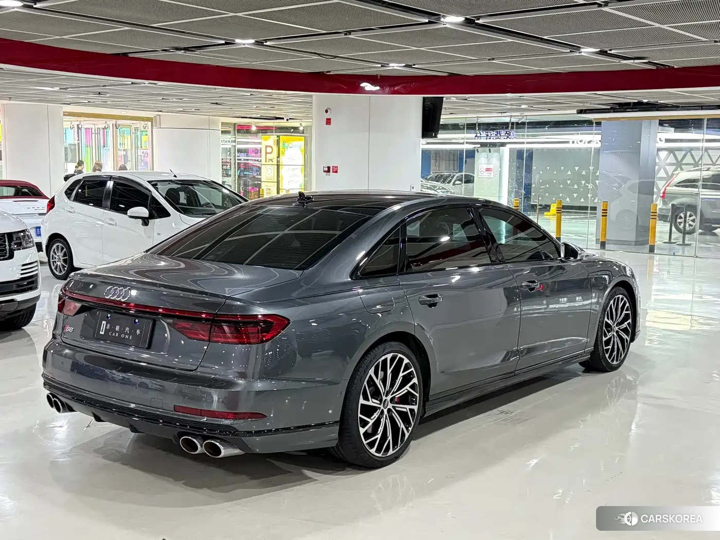Audi S8 2021 Silver/gray из Китая, фото 3