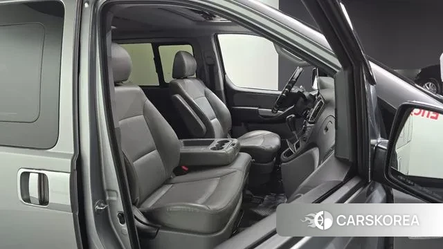 Hyundai The New Grand Starex 2019 Серебряный из Кореи, фото 3