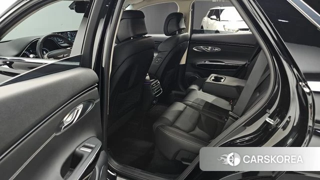 Genesis GV70 2022 Черный из Кореи, фото 3