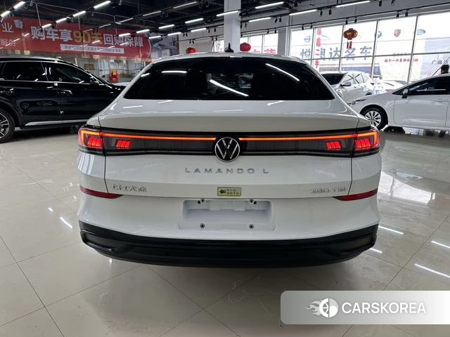 Volkswagen Lingdu 2022 Белый из Китая, фото 3