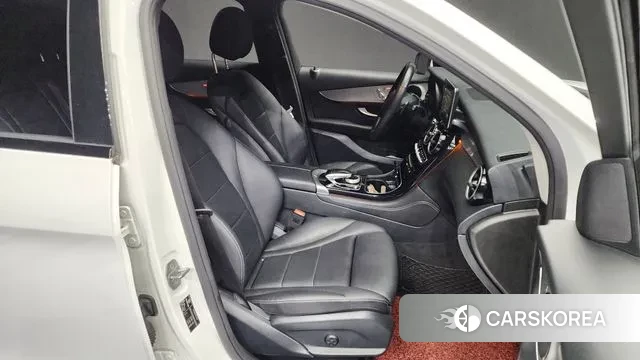 Mercedes-Benz GLC-Class X253 2018 Белый из Кореи, фото 3