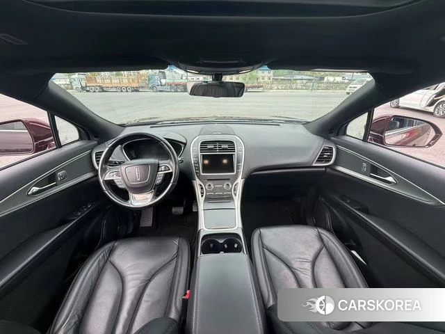 Lincoln Navigator (import) 2019 Красный из Китая, фото 3