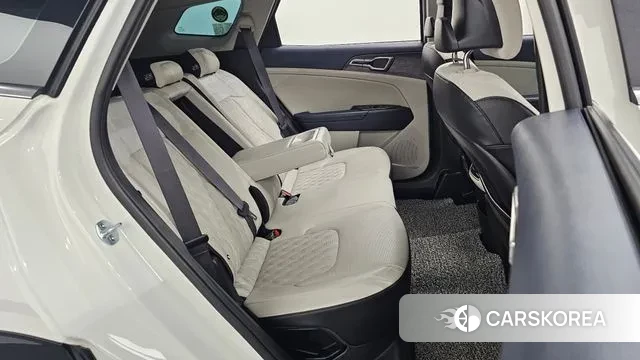 Kia Sportage 5th Generation 2022 Белый из Кореи, фото 3