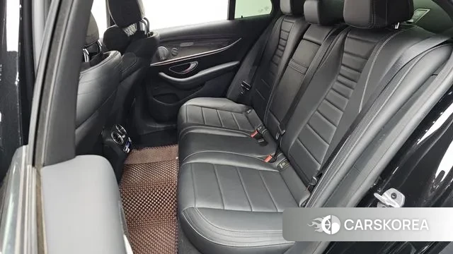 Mercedes-Benz E-Class W213 2020 Черный из Кореи, фото 3