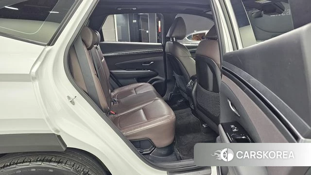 Hyundai Tucson Hybrid (NX4) 2022 Белый из Кореи, фото 3