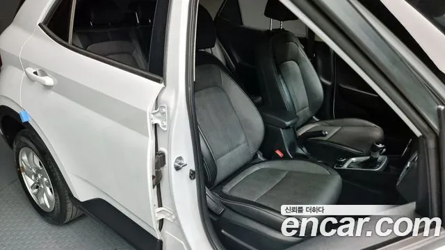 Hyundai Venue 2019 Белый из Кореи, фото 3