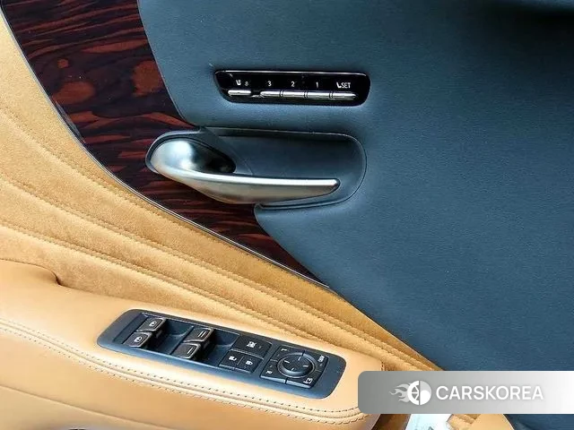 Lexus LS500 5th generation 2022 Серый из Кореи, фото 3