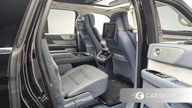 Lincoln Navigator 4th generation 2020 Черный из Кореи, фото 3