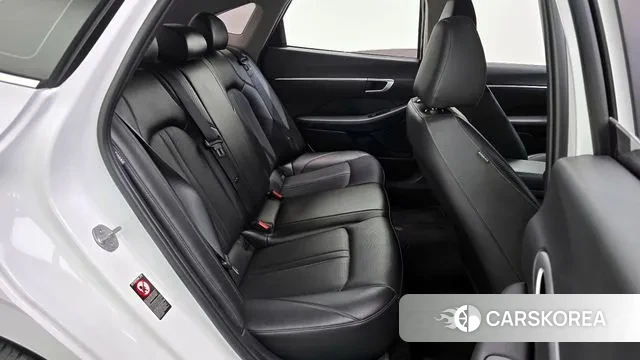 Hyundai Sonata (DN8) 2022 Белый из Кореи, фото 3