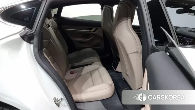 Porsche Taycan 2021 Белый из Кореи, фото 3