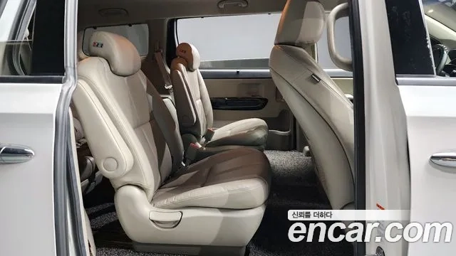 Kia The New Carnival 2019 Белый из Кореи, фото 3