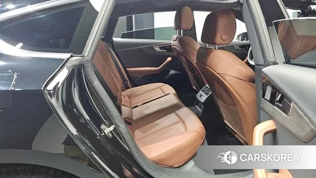 Audi A5 (F5) 2023 Черный из Кореи, фото 3