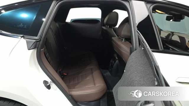 BMW 4 Series (G22) 2026 Белый из Кореи, фото 3