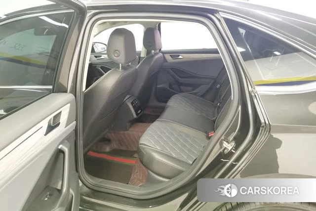 Volkswagen Sagitar 2023 Черный из Китая, фото 3