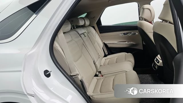 Genesis GV70 2021 Белый из Кореи, фото 3