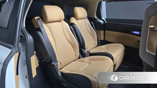 Kia Carnival 4th generation 2023 Белый из Кореи, фото 3