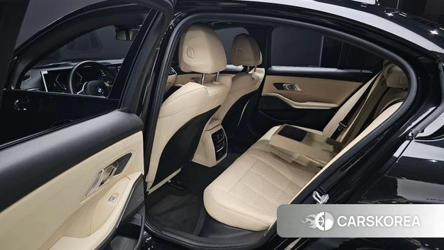 BMW 3 Series (G20) 2024 Черный из Кореи, фото 3