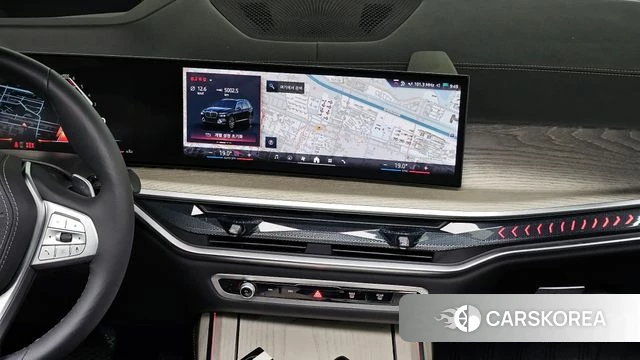 BMW X7 (G07) 2025 Черный из Кореи, фото 3
