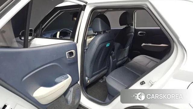 Hyundai Venue 2022 Белый из Кореи, фото 3