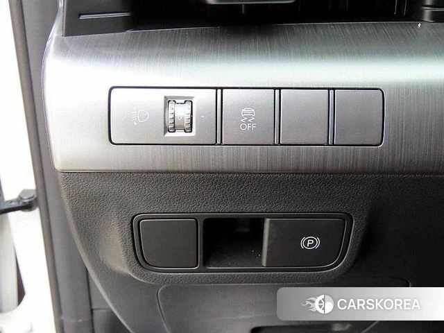 Hyundai Kona (SX2) 2023 Белый из Кореи, фото 3
