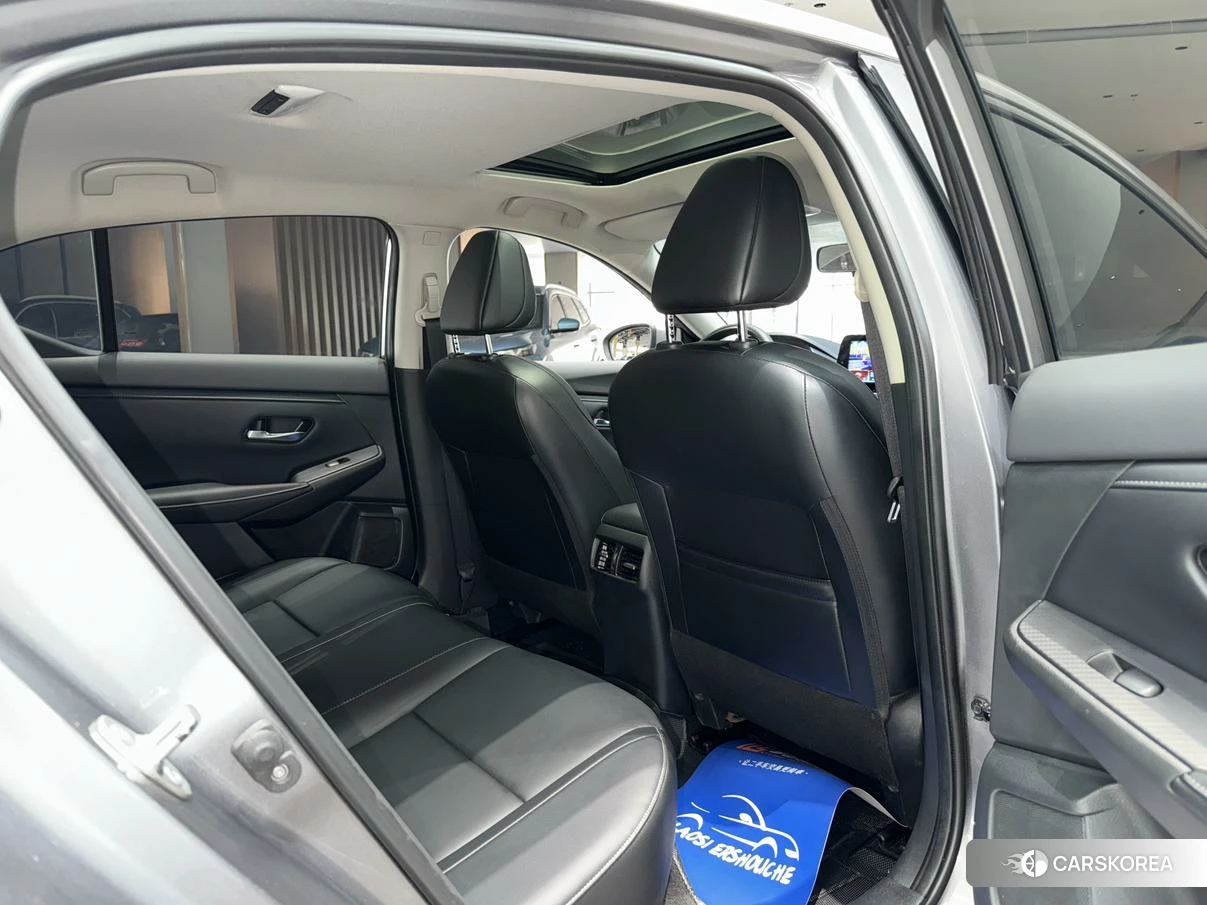 Nissan Xuan Yi 2020 Темно-серый из Китая, фото 3