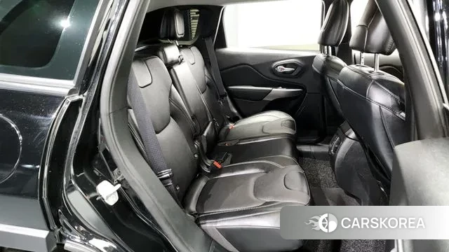 Jeep Cherokee (KL) 2022 Черный из Кореи, фото 3