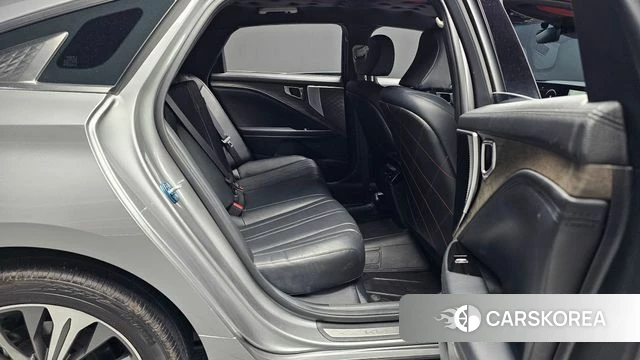 Kia K8 2023 Серебристо-серый из Кореи, фото 3