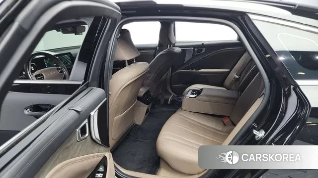 Kia K8 Hybrid 2022 Черный из Кореи, фото 3