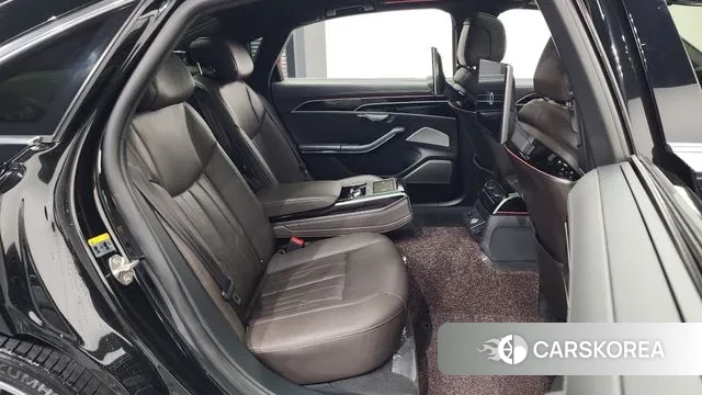 Audi A8 (D5) 2021 Черный из Кореи, фото 3