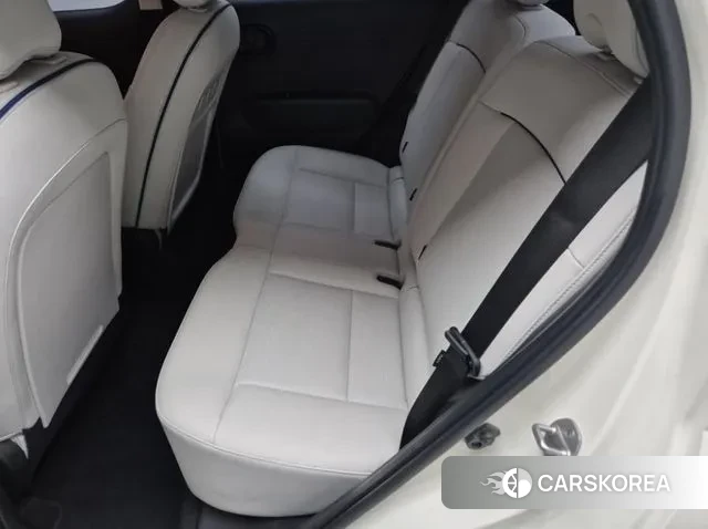 Hyundai Casper 2023 Белый из Кореи, фото 3