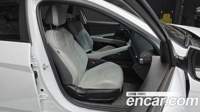 Hyundai Avante (CN7) 2022 Белый из Кореи, фото 3