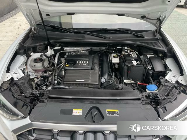 Audi Q3 2022 Белый из Китая, фото 3